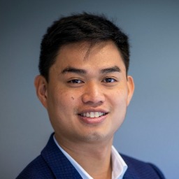 Alex Tan